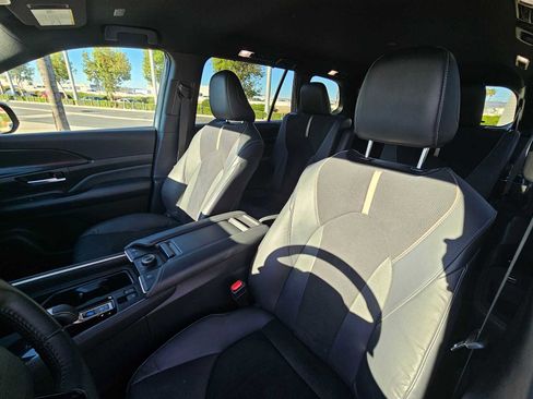 Used 2024 Toyota Grand Highlander Hybrid MAX Limited image 23