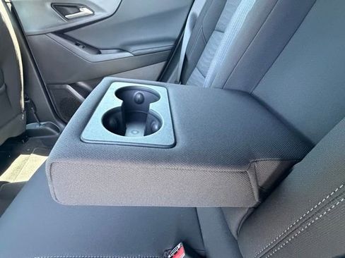 New 2026 Chevrolet Equinox LT w/ Safety and Technology Package FWD image 14