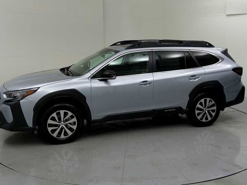 Certified 2024 Subaru Outback Premium AWD/4WD image 5