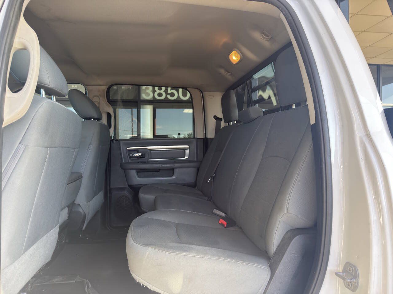 Used 2017 RAM 3500 SLT AWD/4WD image 4