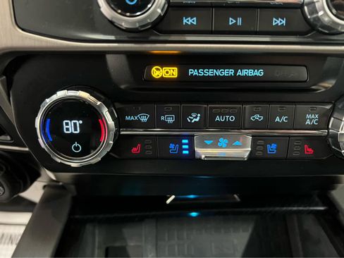 Used 2022 Ford F350 Platinum image 32