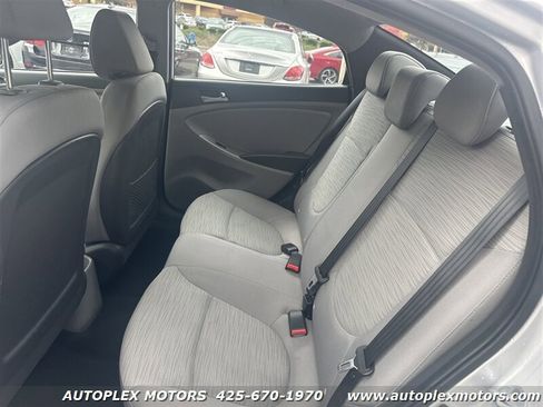 Used 2016 Hyundai Accent SE image 12