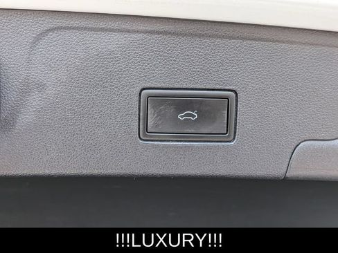 Used 2023 Volkswagen Atlas Cross Sport SEL AWD/4WD image 23