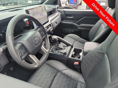 Used 2024 Toyota Tacoma TRD Sport w/ TRD Sport Premium Package AWD/4WD image 3
