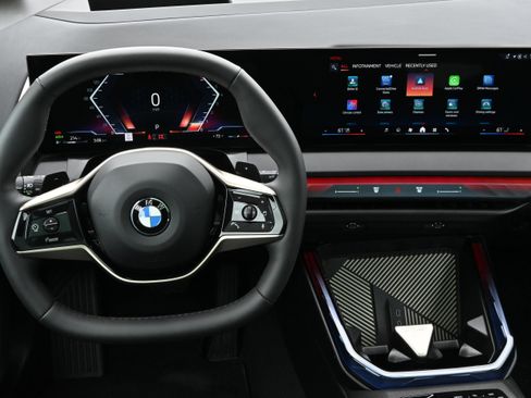 Certified 2025 BMW X3 xDrive30 w/ Premium Package AWD/4WD image 15