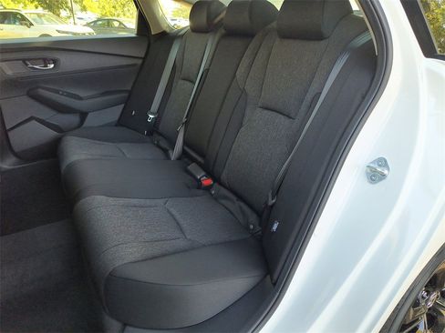 New 2025 Honda Accord SE image 14