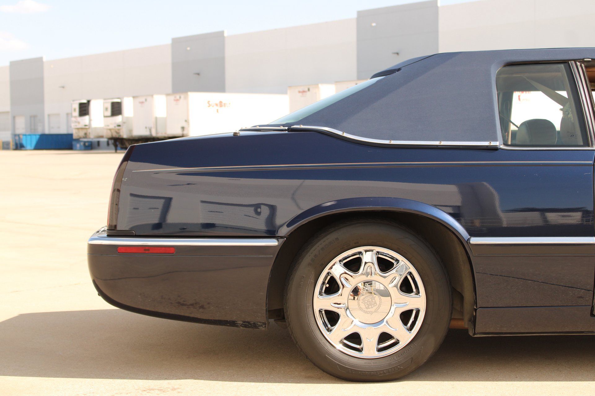 Used 1997 Cadillac Eldorado w/ Leather/Lumbar Pkg FWD image 31