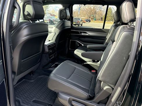 New 2026 Jeep Grand Wagoneer L Limited image 11
