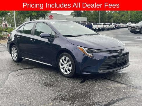 Used 2024 Toyota Corolla LE FWD image 7