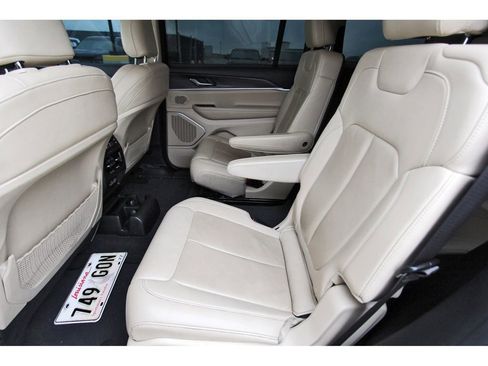 Used 2021 Jeep Grand Cherokee L Limited image 7