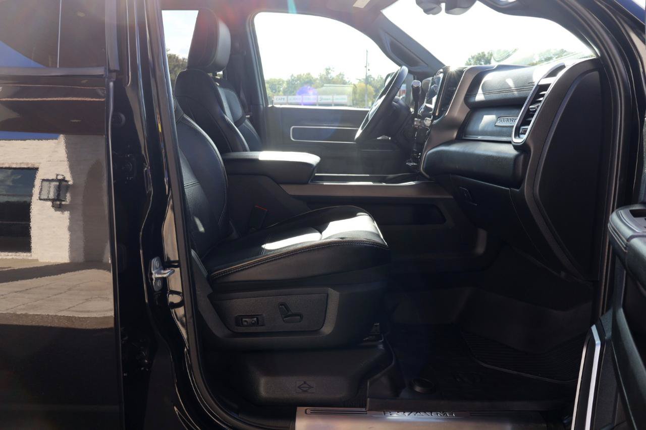 Used 2022 RAM 2500 Laramie w/ Night Edition AWD/4WD image 11