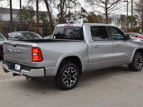 Used 2025 RAM 1500 Laramie image 7
