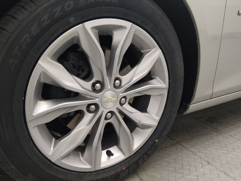 Used 2019 Chevrolet Malibu LT w/ Driver Confidence Package II FWD image 31