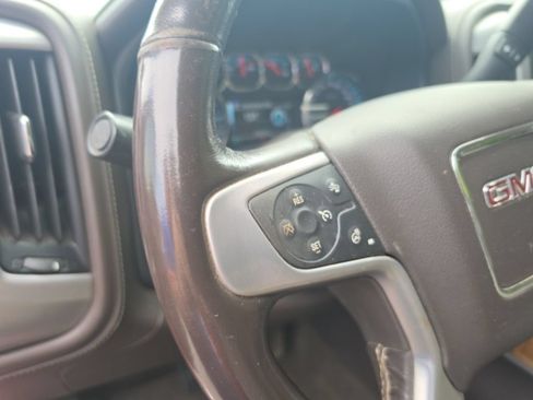 Used 2018 GMC Sierra 1500 SLT AWD/4WD image 15