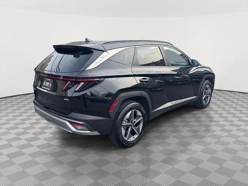 Certified 2025 Hyundai Tucson SEL image 6