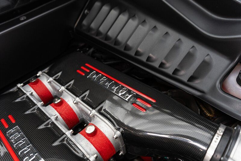 Used 2015 Ferrari 458 Speciale Coupe RWD image 84