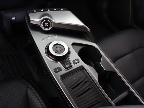 Used 2022 Kia EV6 Wind w/ Wind Technology Package image 59