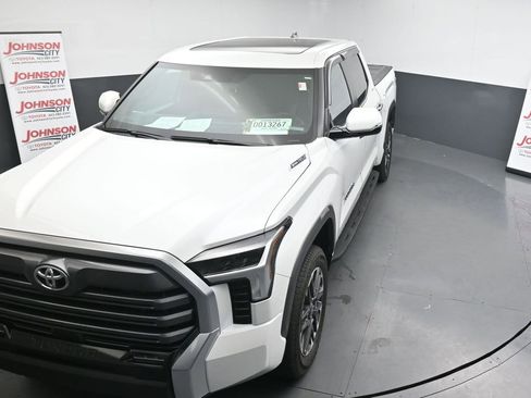 Used 2025 Toyota Tundra Limited w/ Power Package image 22