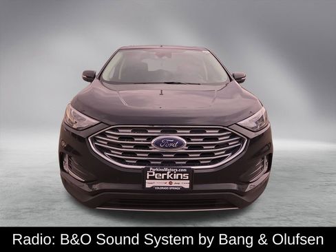 Used 2023 Ford Edge Titanium image 3