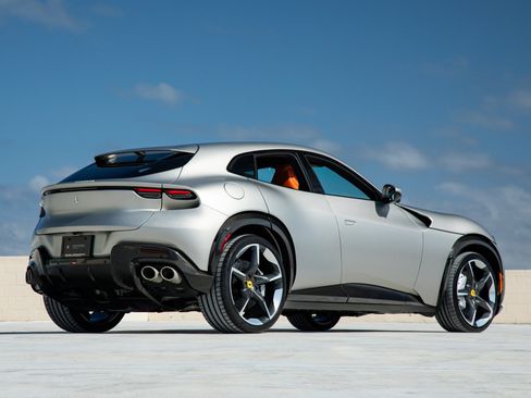 Certified 2024 Ferrari Purosangue image 19