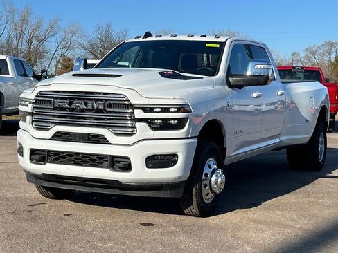 Used 2025 RAM 3500 Laramie w/ Sport Appearance Package image 61