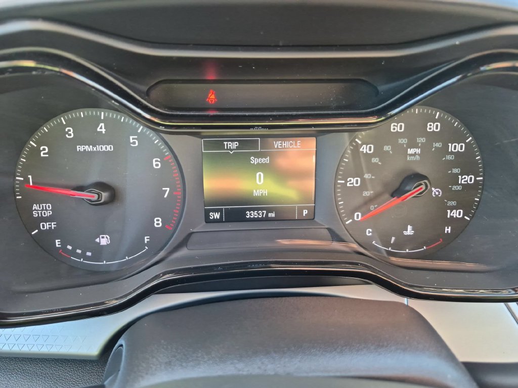Used 2025 Chevrolet Trax LS FWD image 15