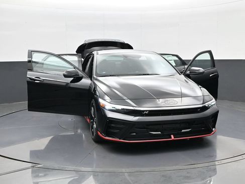 New 2026 Hyundai Elantra N FWD image 31