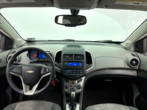 Used 2015 Chevrolet Sonic LS FWD image 17