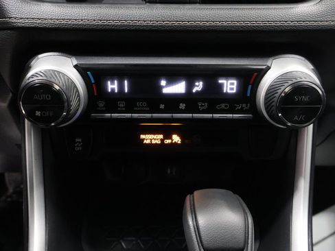 Used 2019 Toyota RAV4 XLE image 30