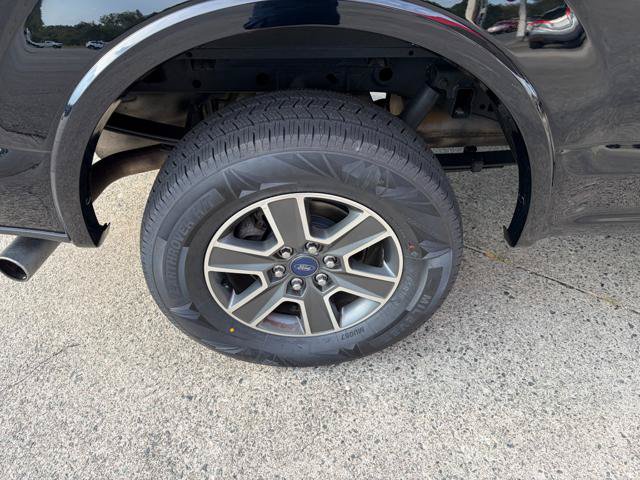 Used 2016 Ford F150 XLT w/ Equipment Group 302A Luxury AWD/4WD image 30