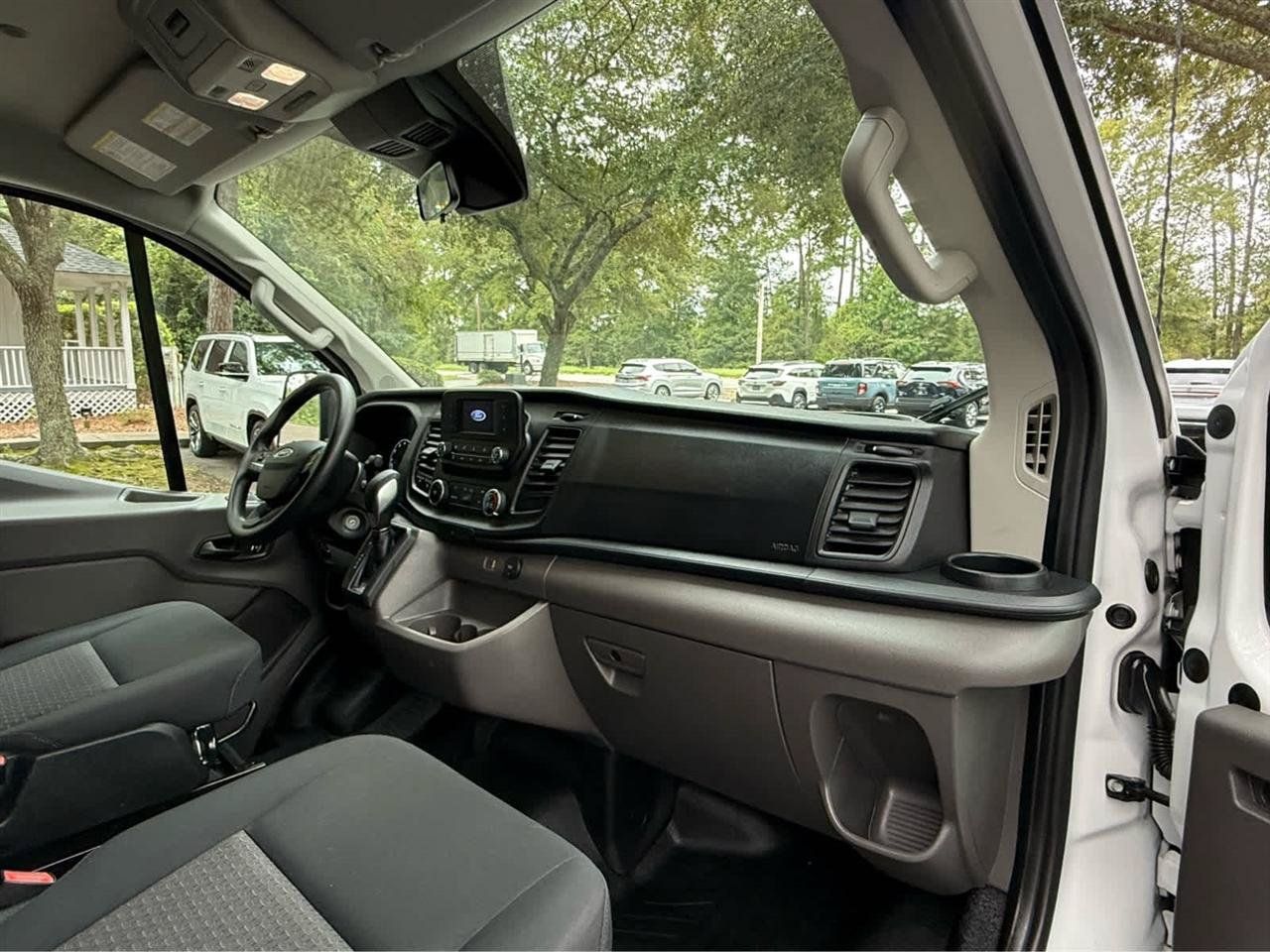Used 2025 Ford Transit 250 Low Roof w/ Exterior Upgrade Package RWD image 15