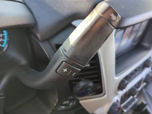 Used 2017 GMC Yukon SLT w/ Open Road Package image 18