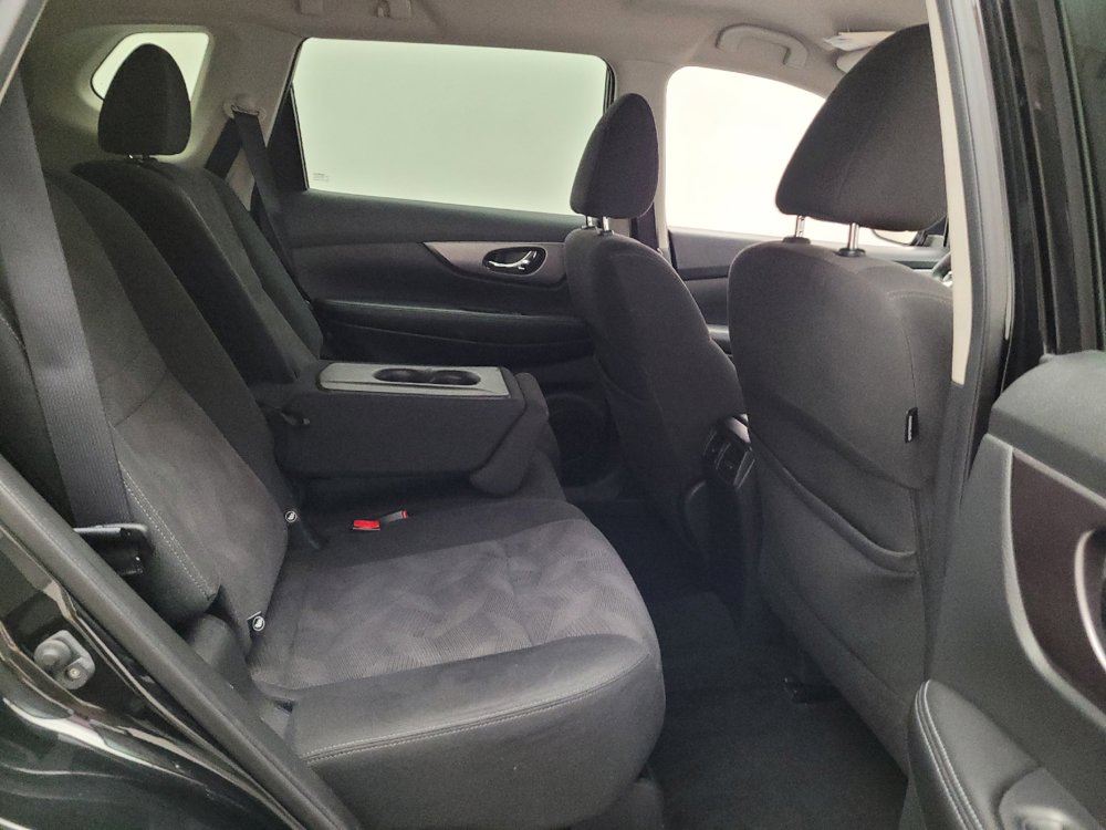 Used 2016 Nissan Rogue S w/ Appearance Package AWD/4WD image 19