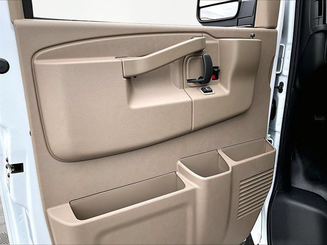 New 2026 Chevrolet Express 2500 RWD image 18