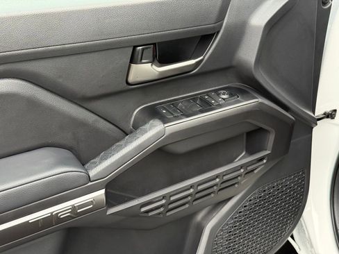 New 2025 Toyota Tacoma TRD Off-Road image 12