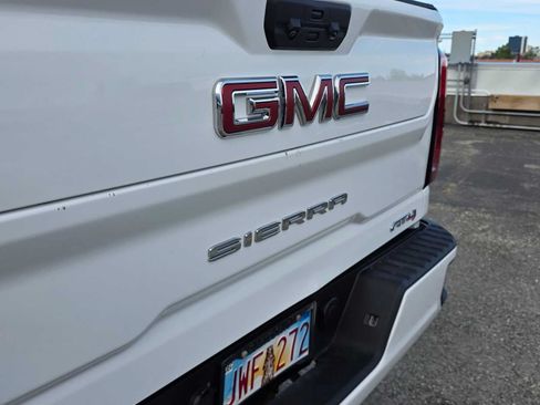 Used 2023 GMC Sierra 2500 AT4 w/ Snow Plow Prep/Camper Package AWD/4WD image 14