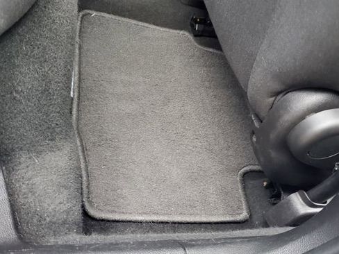 Used 2016 Chevrolet Cruze LT w/ Convenience Package image 38