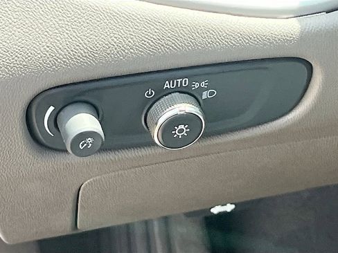 Used 2024 Chevrolet Malibu LS image 10