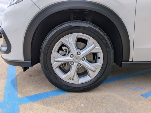 Used 2024 Honda HR-V LX image 31