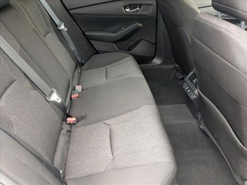 Certified 2025 Honda Accord SE image 20
