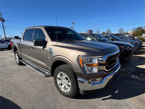 Used 2022 Ford F150 XLT w/ Equipment Group 301A Mid image 1