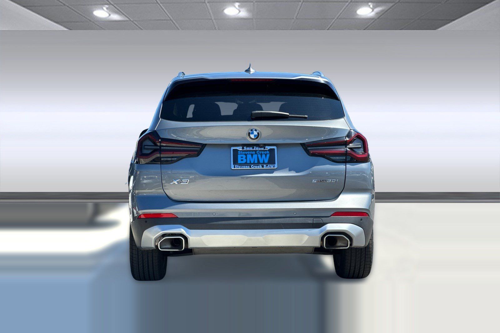 Used 2024 BMW X3 sDrive30i w/ Convenience Package RWD image 9