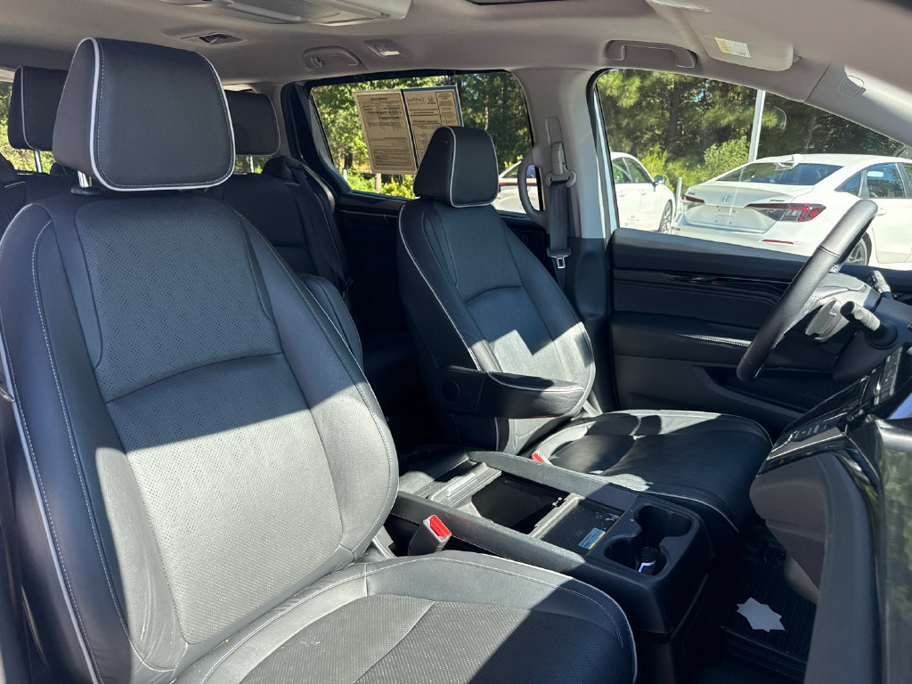 Certified 2024 Honda Odyssey Elite image 35