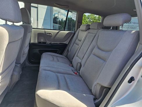 Used 2003 Toyota Highlander 4WD V6 image 16
