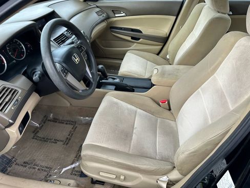 Used 2010 Honda Accord LX-P image 18