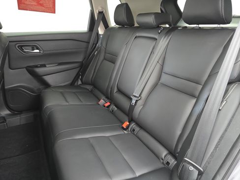 Certified 2024 Nissan Rogue SL image 14