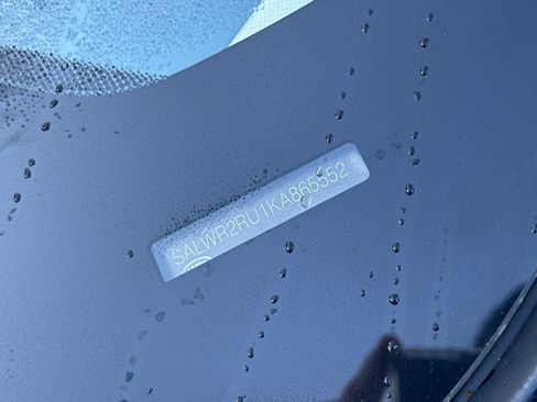 Used 2019 Land Rover Range Rover Sport HSE image 29