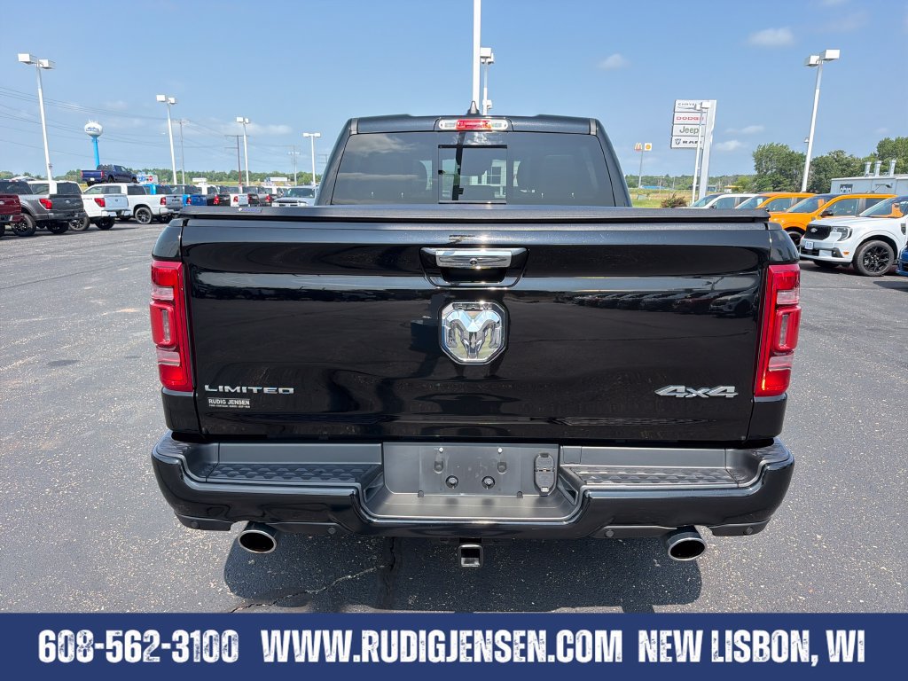 Used 2022 RAM 1500 Limited w/ Body Color Bumper Group AWD/4WD image 4