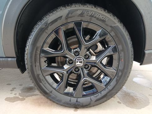 Used 2024 Honda HR-V Sport image 17