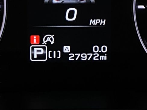 Used 2024 Subaru Crosstrek 2.0i Premium image 17